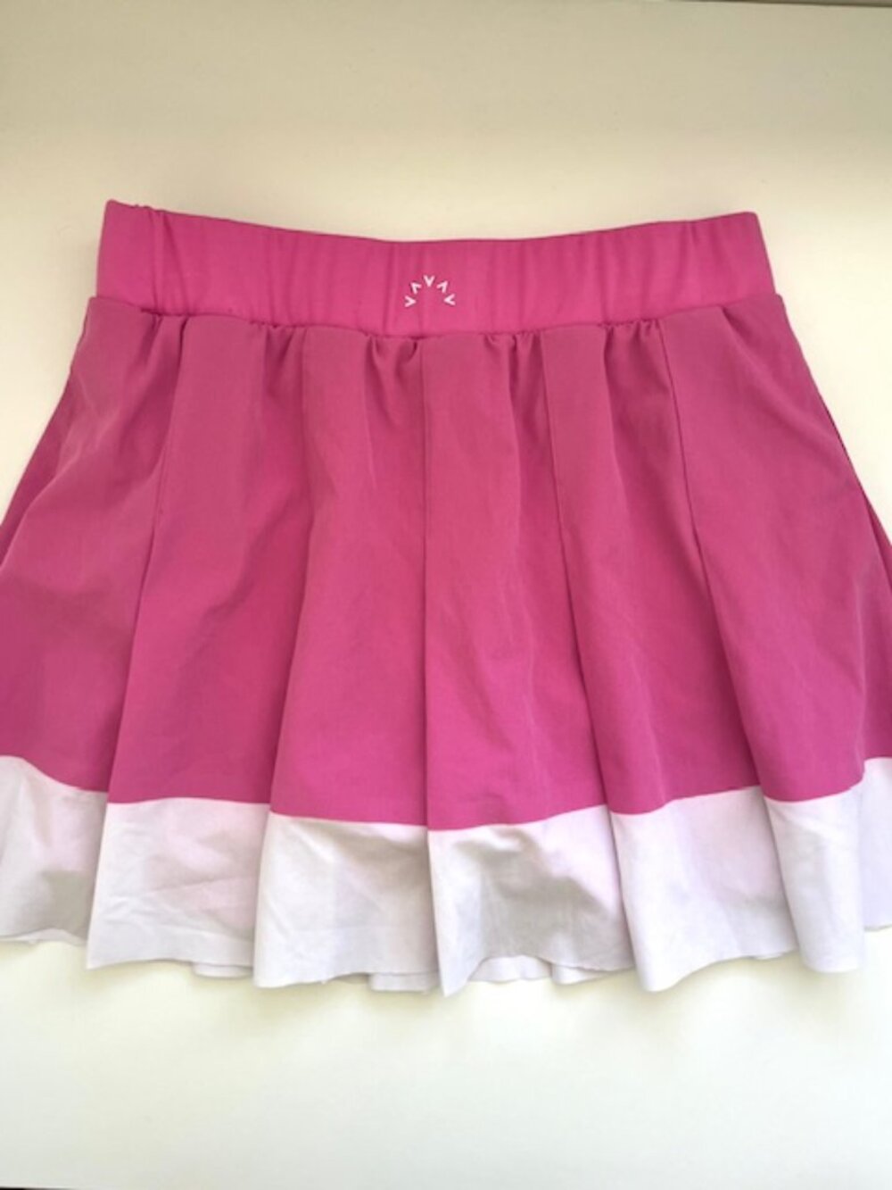 Varley Chase Tennis Skort | Size Small - Picture 5 of 8
